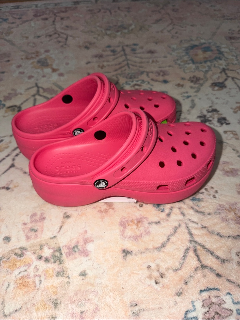 CROCS Classic Platform Clog in Hot Pink